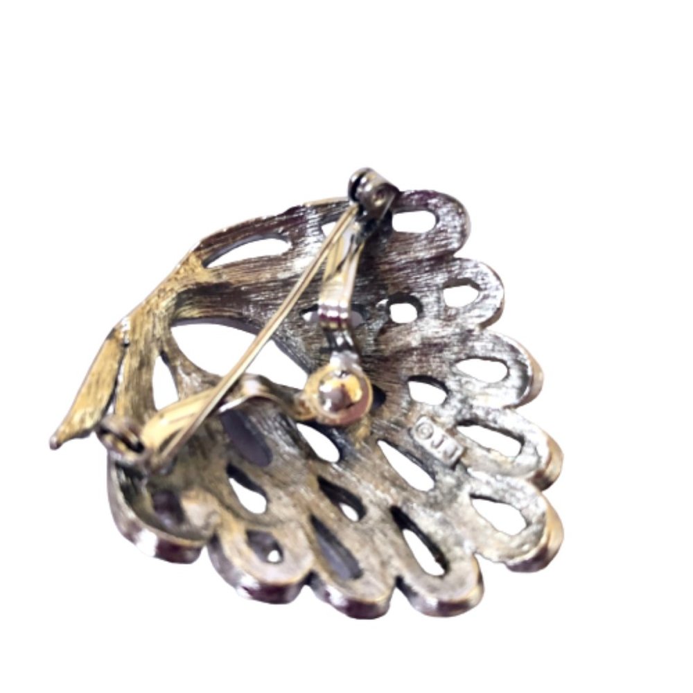 JJ Vintage Brooches Howling Coyote + Cat & Bird Cage + Silvertone 3 pins - Picture 14 of 16